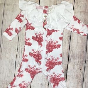 Infant girl KATE QUINN outfit